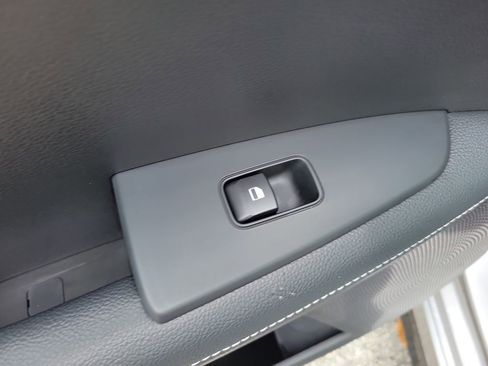 Used 2023 Kia Forte GT-Line w/ GT-Line Technology Package FWD image 10