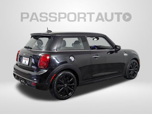 Used 2020 MINI Cooper S image 6