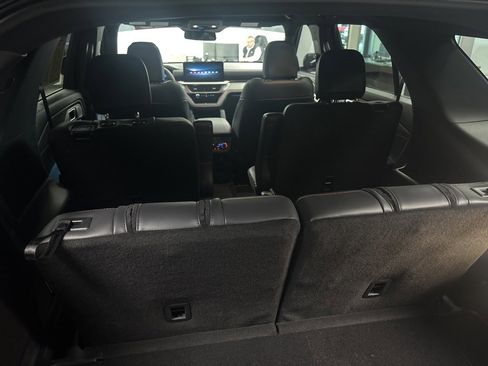 Used 2025 Ford Explorer ST w/ Sun And Sound Package image 6