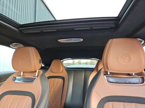 Used 2019 Mercedes-Benz AMG GT 63 S image 12