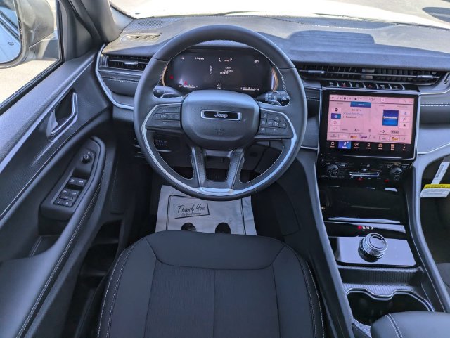 New 2027 Jeep Grand Cherokee Laredo X RWD image 16