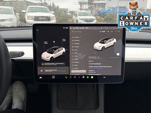 Used 2021 Tesla Model 3 Standard Range Plus image 19