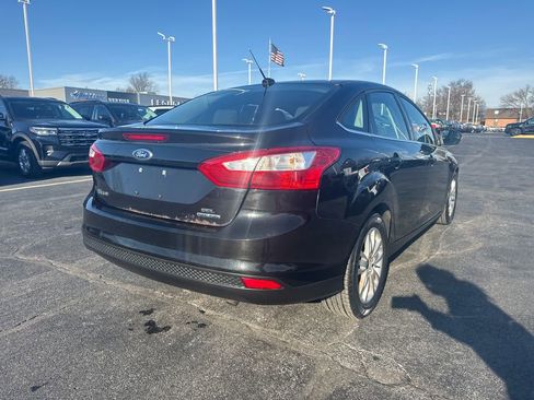 Used 2012 Ford Focus SEL w/ SEL/Titanium Winter Pkg image 7