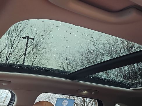 Used 2022 Kia Sorento SX Prestige w/ Rust Color Package image 9