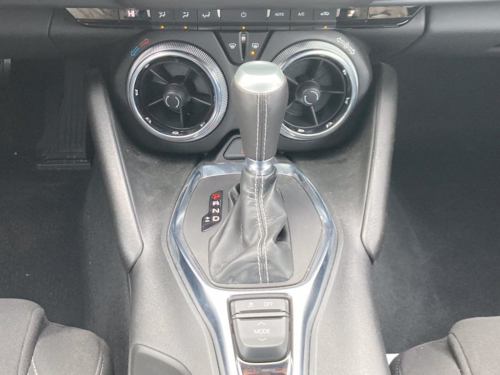 Used 2023 Chevrolet Camaro LT w/ Technology Package RWD image 10