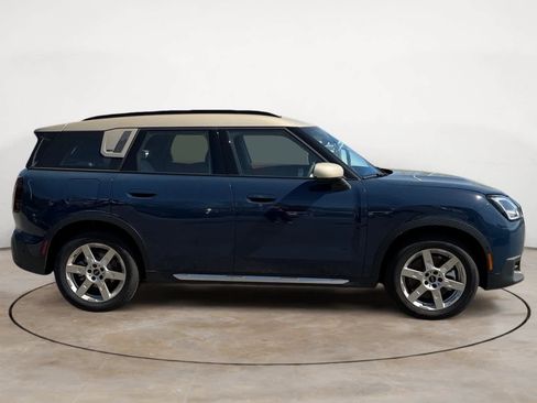 New 2026 MINI Cooper Countryman S image 2