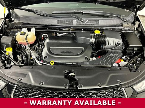 Used 2025 Chrysler Pacifica Select FWD image 30