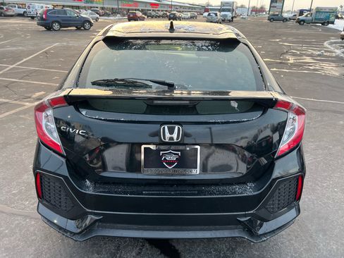 Used 2019 Honda Civic LX image 9