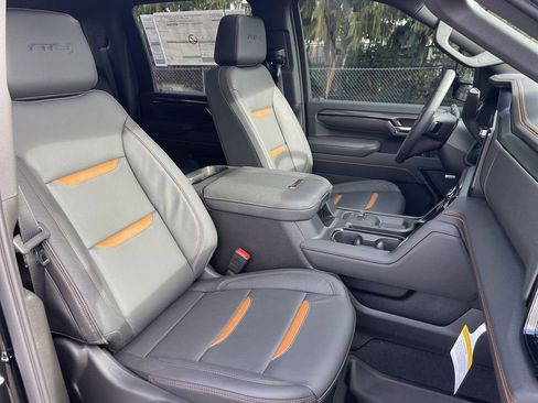 New 2026 GMC Sierra 3500 AT4 w/ AT4 Premium Plus Package image 29