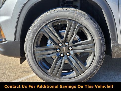 New 2026 GMC Acadia Elevation image 7