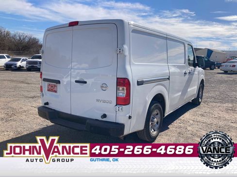 Used 2019 Nissan NV 1500 SV image 7