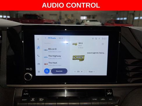 Used 2025 Toyota Camry LE image 19