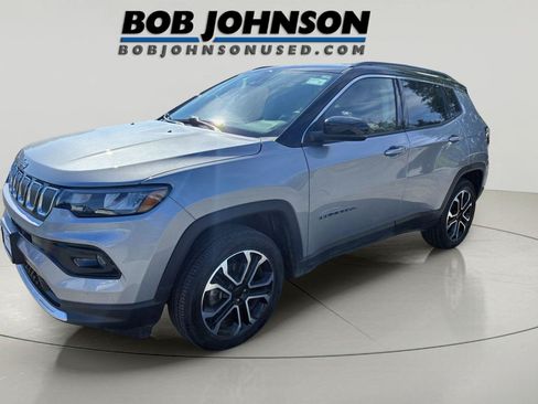 Used 2022 Jeep Compass Limited AWD/4WD image 7