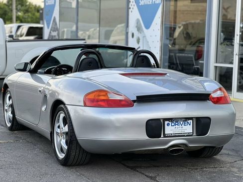 Used 2001 Porsche Boxster RWD image 21