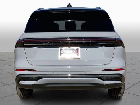 New 2026 Lincoln Nautilus Reserve w/ Jet Appearance Package AWD/4WD image 4