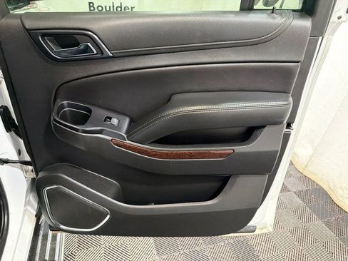 Used 2020 GMC Yukon XL SLT AWD/4WD image 14