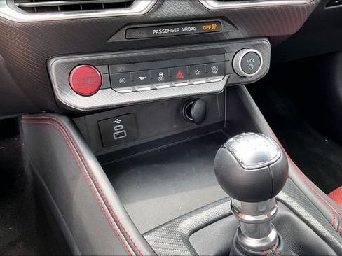 Used 2025 Ford Mustang GT Premium RWD image 16