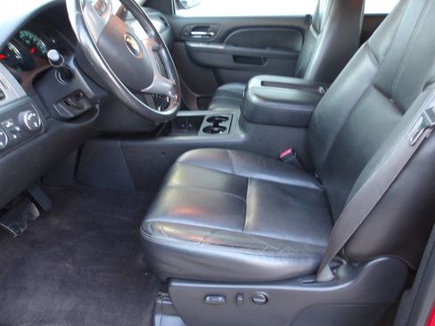 Used 2013 Chevrolet Silverado 1500 LTZ w/ LTZ Plus Package image 4