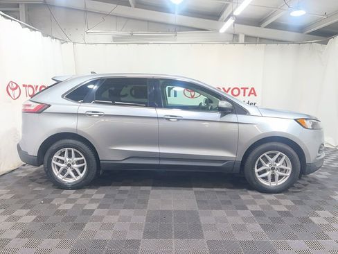 Used 2024 Ford Edge SEL image 8