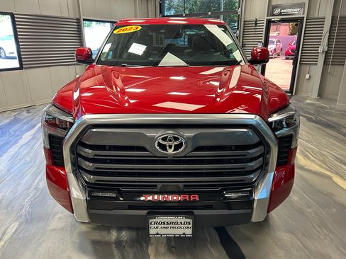 Used 2023 Toyota Tundra Limited AWD/4WD image 36