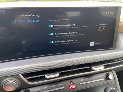 Used 2025 Hyundai Sonata Limited FWD image 29