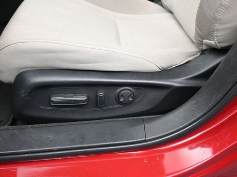 Certified 2023 Honda Accord EX image 22