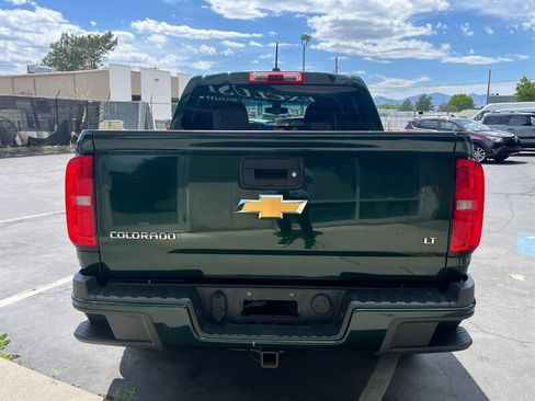 Used 2015 Chevrolet Colorado LT AWD/4WD image 6