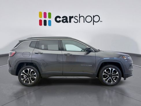 Used 2024 Jeep Compass Limited image 6