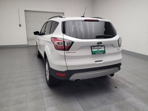Used 2017 Ford Escape SE w/ SE Leather Comfort Package image 6
