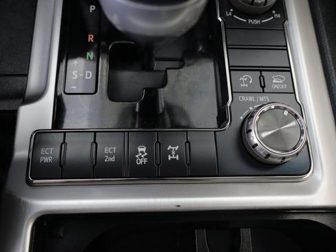 Used 2021 Toyota Land Cruiser AWD/4WD image 21