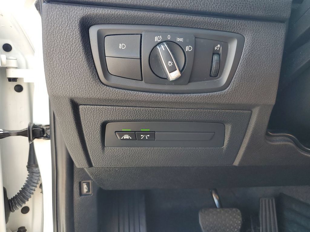 Used 2019 BMW 230i Coupe w/ Convenience Package RWD image 23