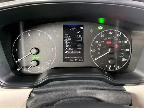 Used 2023 Toyota Corolla LE AWD/4WD image 12