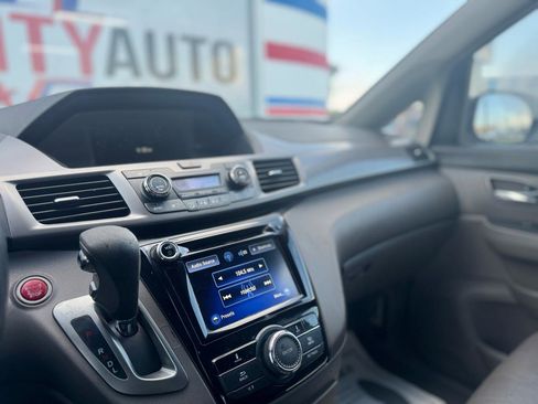 Used 2015 Honda Odyssey EX-L image 38