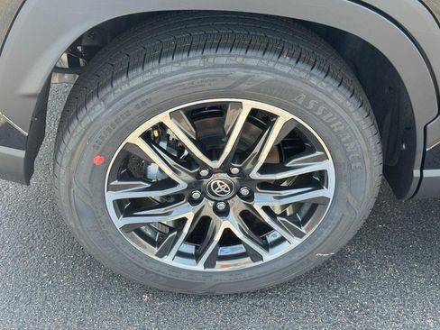Used 2026 Toyota 4Runner 4WD image 5