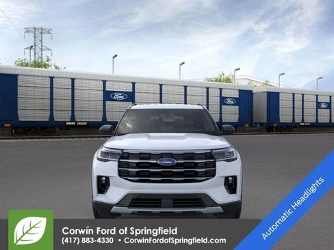 New 2026 Ford Explorer Active image 6