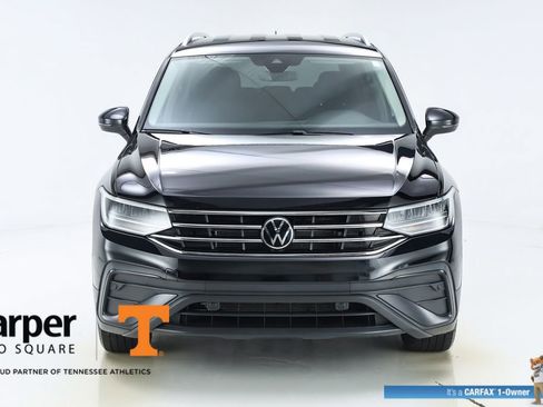 Used 2023 Volkswagen Tiguan SE image 16