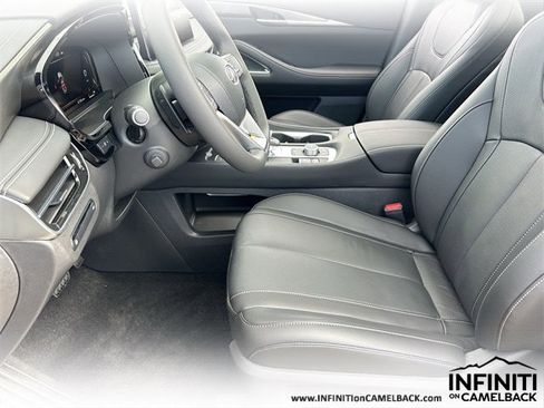 New 2025 INFINITI QX60 Luxe w/ Black Edition image 19