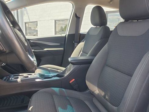 Used 2023 Chevrolet Bolt LT w/ Driver Confidence Package FWD image 6