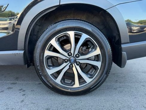 Used 2023 Subaru Forester Limited AWD/4WD image 31
