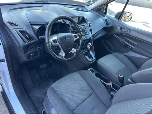 Used 2017 Ford Transit Connect XL image 16