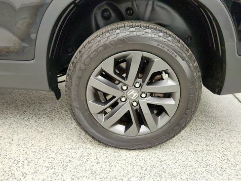 Used 2021 Honda Ridgeline Sport image 9