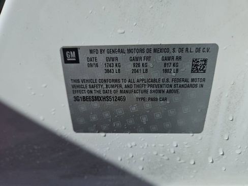 Used 2017 Chevrolet Cruze LT w/ Convenience Package image 29