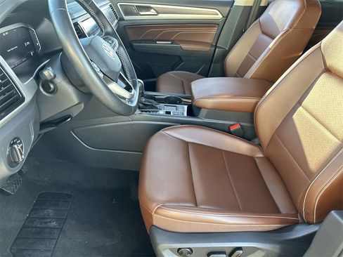 Used 2022 Volkswagen Atlas SE image 16