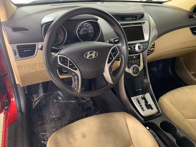Used 2011 Hyundai Elantra GLS w/ Navigation Pkg 4 FWD image 17