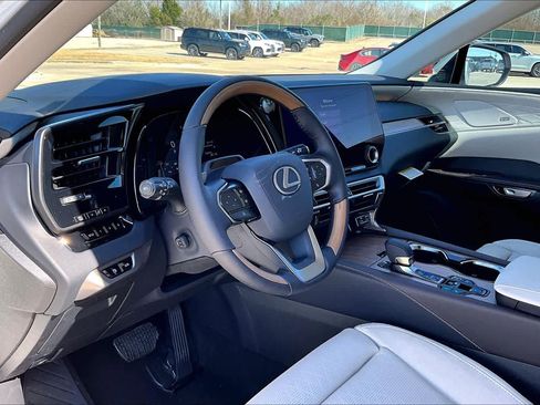 New 2026 Lexus RX 450h Luxury image 10