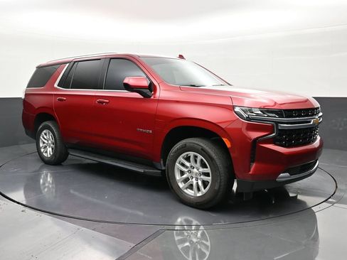 Used 2024 Chevrolet Tahoe LS RWD image 7