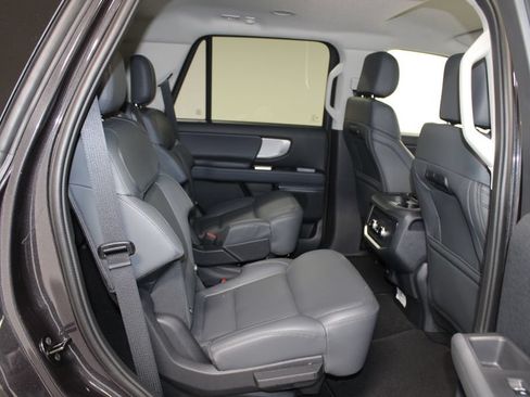 New 2026 Ford Expedition Active RWD image 33