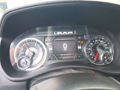 Used 2022 RAM 2500 Laramie AWD/4WD image 23