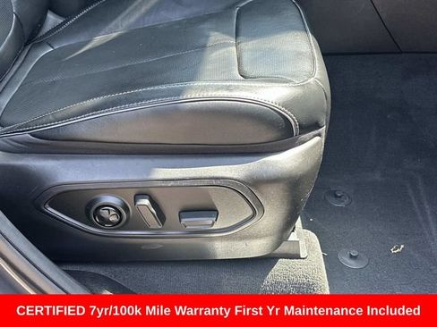 Used 2023 Jeep Grand Cherokee L Overland AWD/4WD image 11