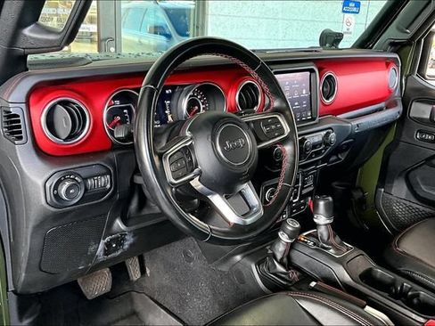 Used 2021 Jeep Wrangler Unlimited Rubicon AWD/4WD image 14